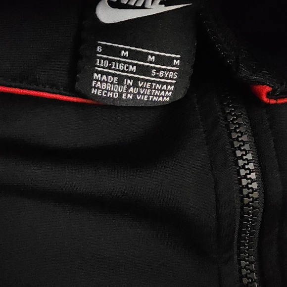 boys nike 2 piece set size 5/6 - Picture 3 of 5